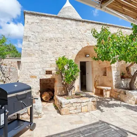 Villa Eremo Sant'antonio - & Trullo With Pool, Terrace And Parking