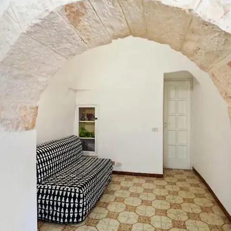 Villa Eremo Sant'antonio - & Trullo With Pool, Terrace And Parking *
